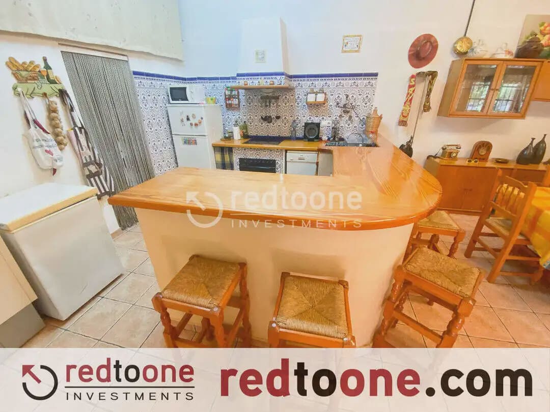 3 sypialnia Finka/Dom wiejski na sprzedaż w Petrel / Petrer z basenem garażem - 525 000 € (Ref: 10160286)