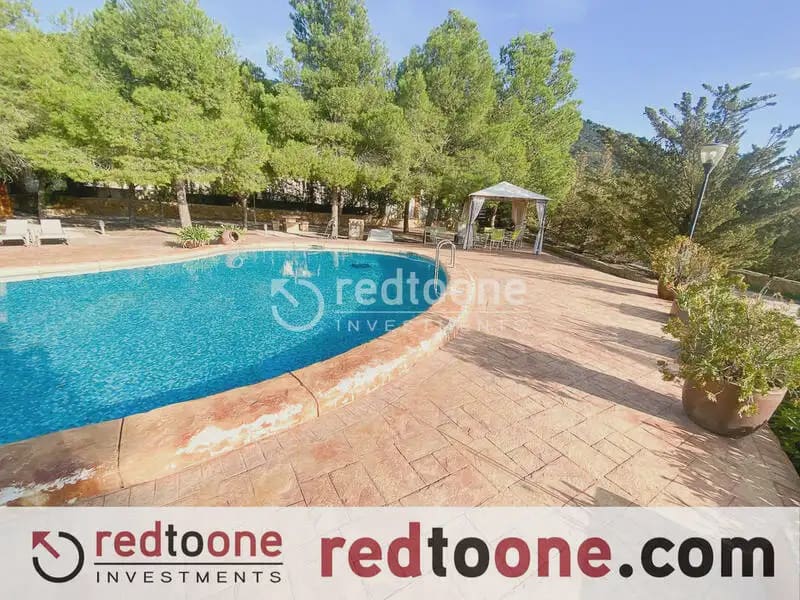 3 sypialnia Finka/Dom wiejski na sprzedaż w Petrel / Petrer z basenem garażem - 525 000 € (Ref: 10160286)