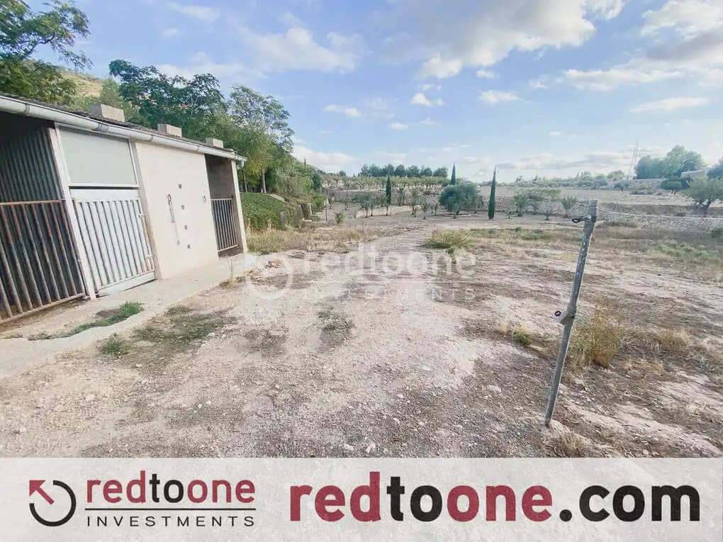 3 sypialnia Finka/Dom wiejski na sprzedaż w Petrel / Petrer z basenem garażem - 525 000 € (Ref: 10160286)