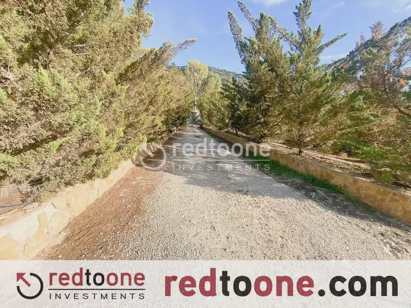 3 sypialnia Finka/Dom wiejski na sprzedaż w Petrel / Petrer z basenem garażem - 525 000 € (Ref: 10160286)