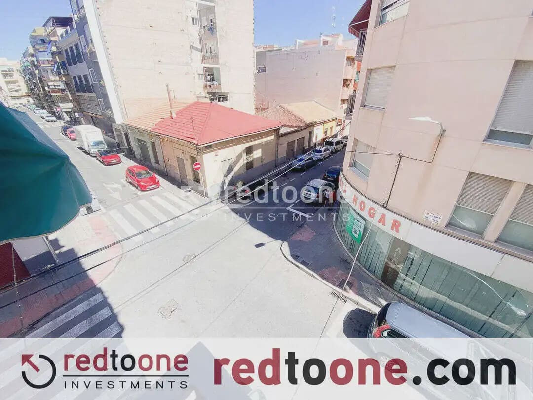 Piso de 3 habitaciones en Alicante / Alacant ciudad en alquiler - 990 € (Ref: 10163373)