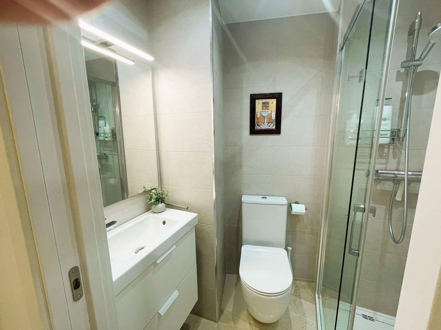2 bedroom Apartment for sale in Marbella with pool garage - € 635,000 (Ref: 9838344)