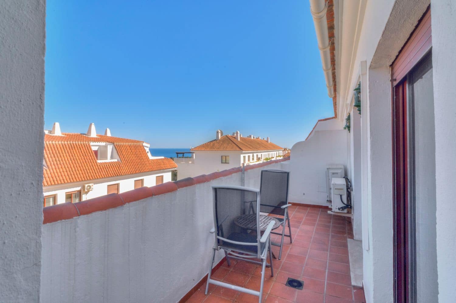 3 bedroom Apartment for sale in Marbella with pool garage - € 845,000 (Ref: 9838346)
