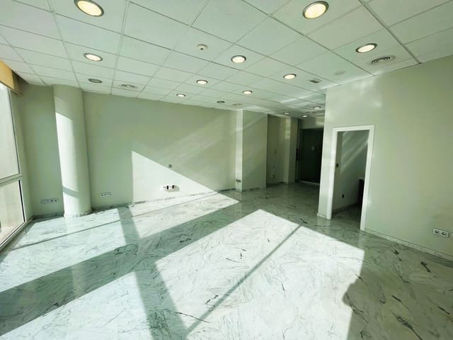 Kontor til leie i Ricardo Soriano, Marbella - € 2 000 (Ref: 9838349)