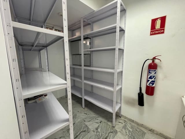 Kontor til leie i Ricardo Soriano, Marbella - € 2 000 (Ref: 9838349)