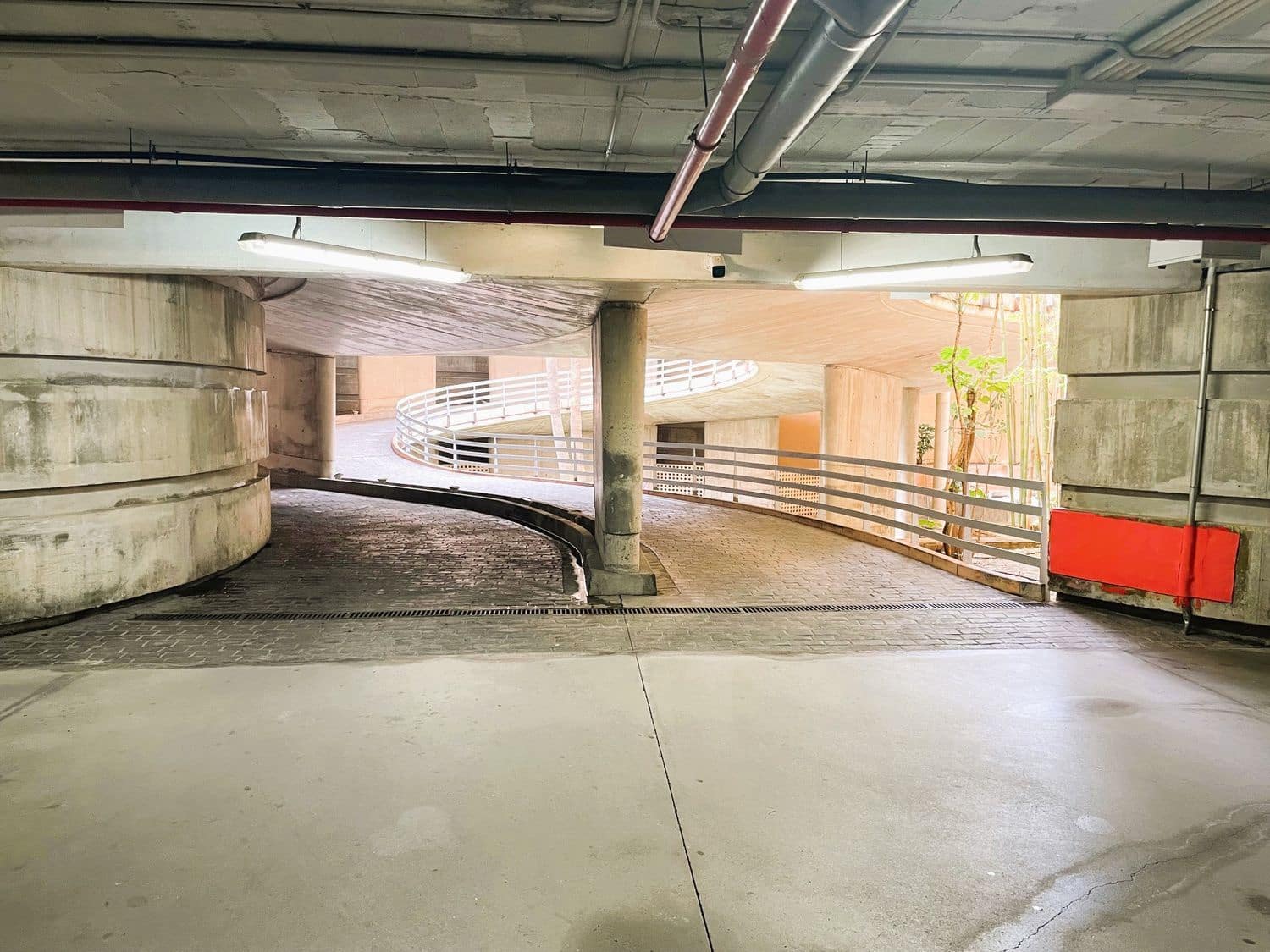 Garage for sale in Estepona - € 29,000 (Ref: 9838353)