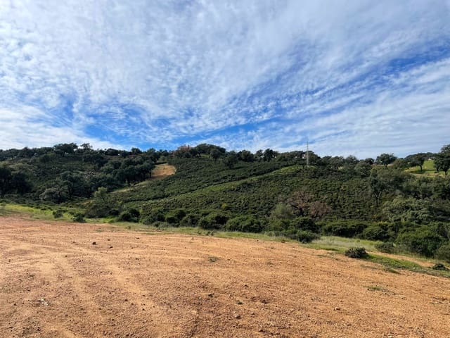 Grond te koop in La Mairena, Ojen - € 23.000.000 (Ref: 9838354)