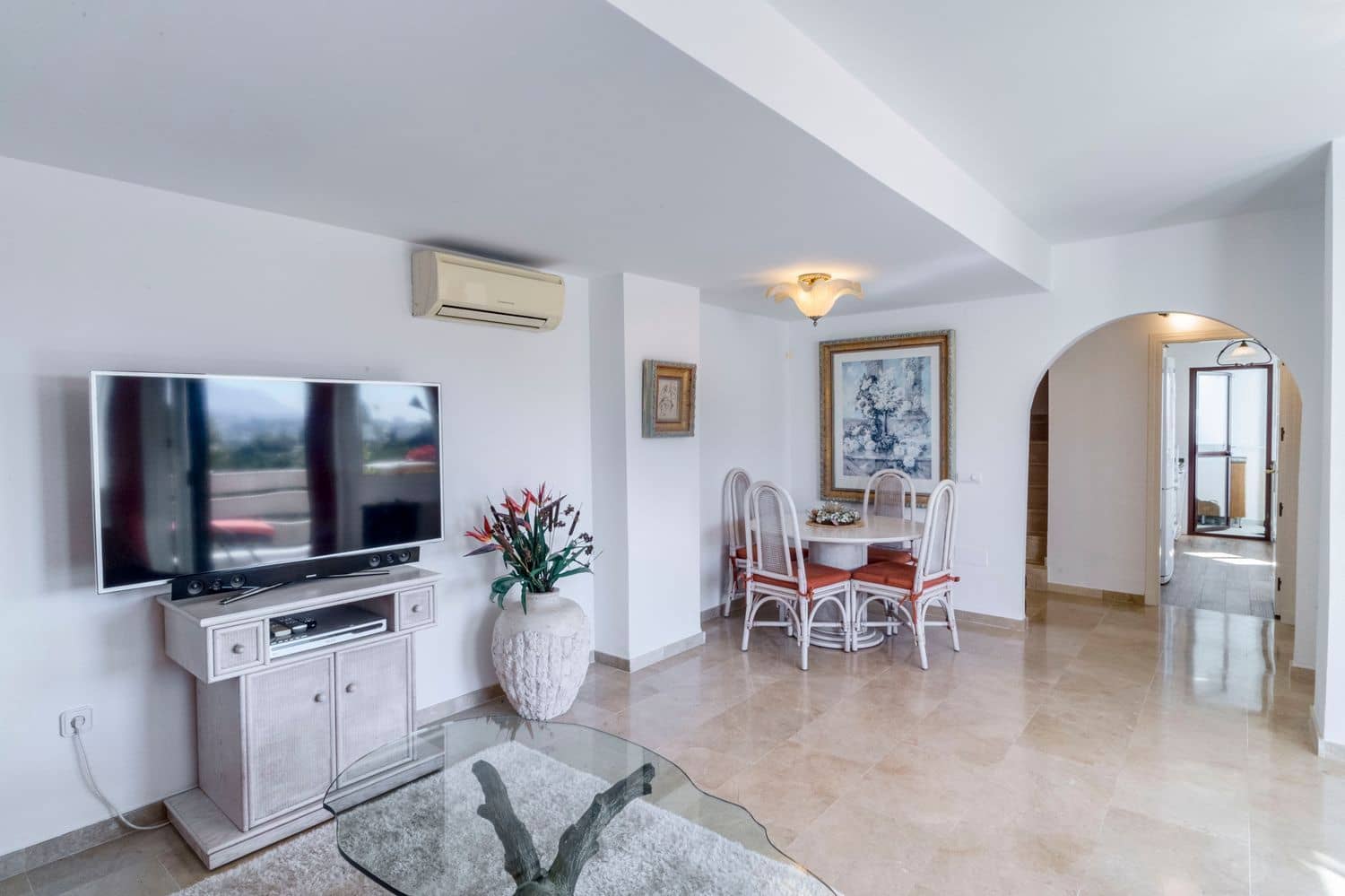 3 bedroom Apartment for sale in Marbella with pool garage - € 845,000 (Ref: 9838775)