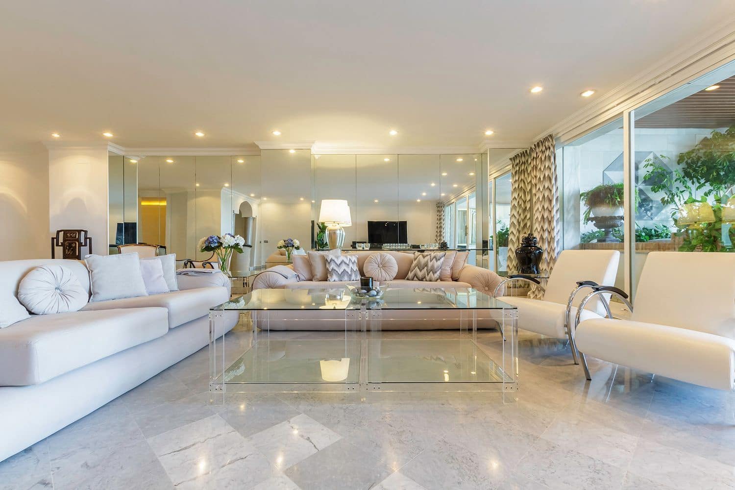 3 bedroom Apartment for sale in Puerto Banus with pool garage - € 5,100,000 (Ref: 9864074)