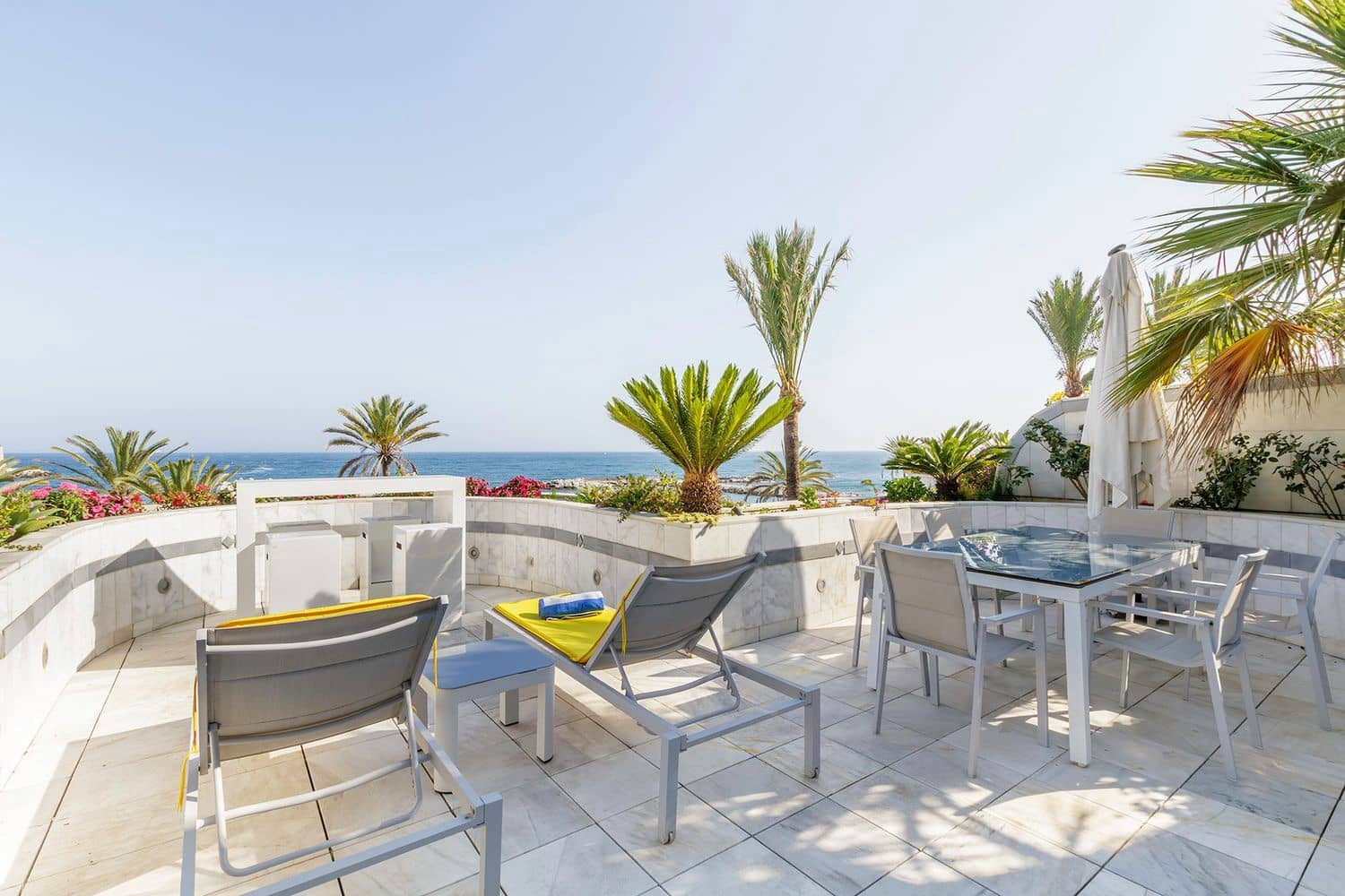 3 bedroom Apartment for sale in Puerto Banus with pool garage - € 5,100,000 (Ref: 9864074)