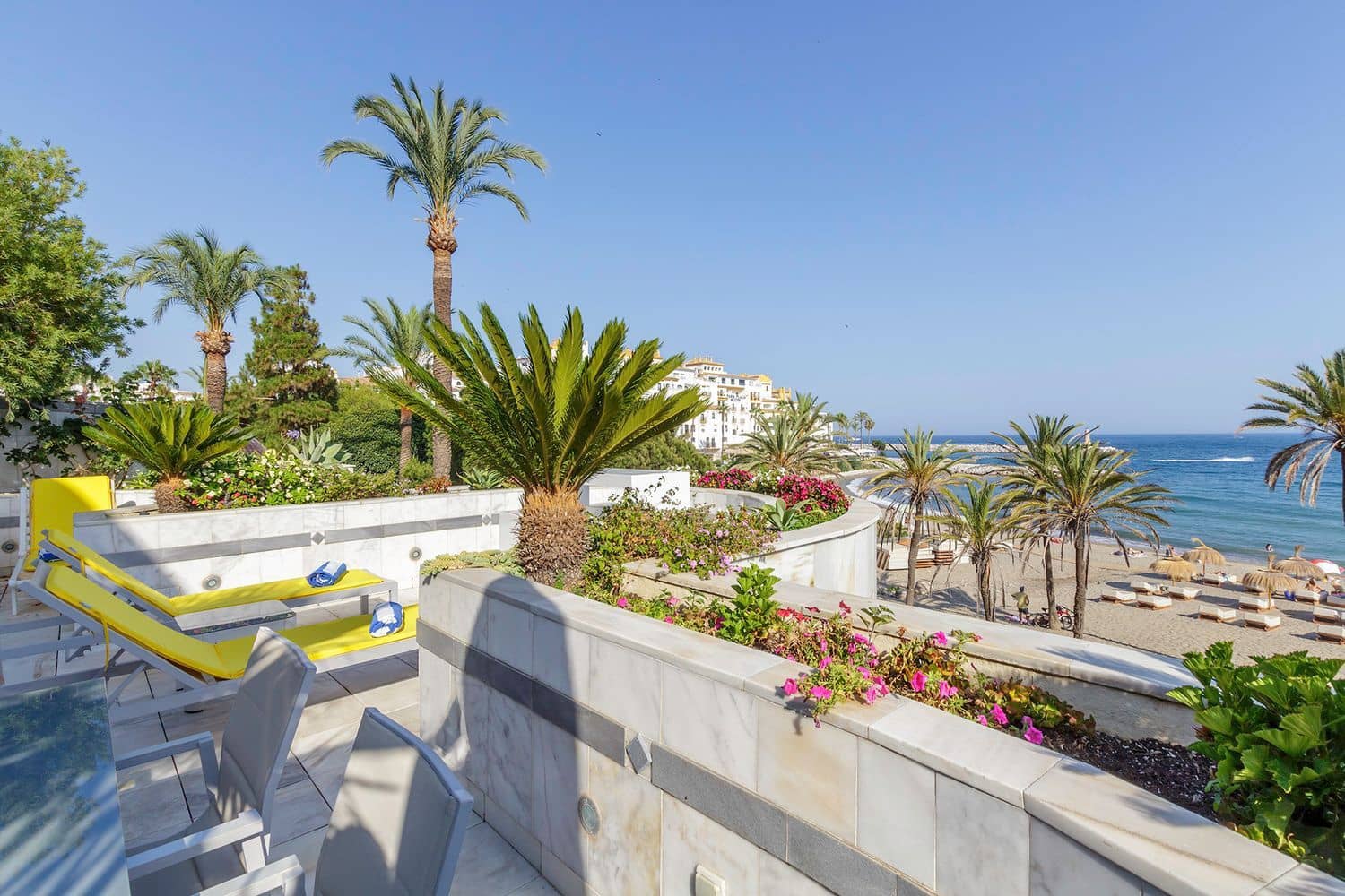 3 bedroom Apartment for sale in Puerto Banus with pool garage - € 5,100,000 (Ref: 9864074)