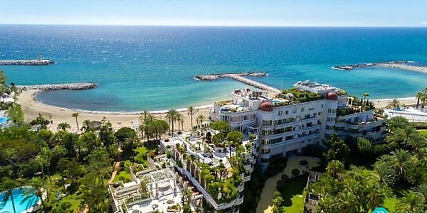 3 bedroom Apartment for sale in Puerto Banus with pool garage - € 5,100,000 (Ref: 9864074)