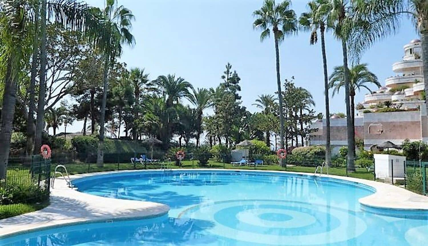 3 bedroom Apartment for sale in Puerto Banus with pool garage - € 5,100,000 (Ref: 9864074)