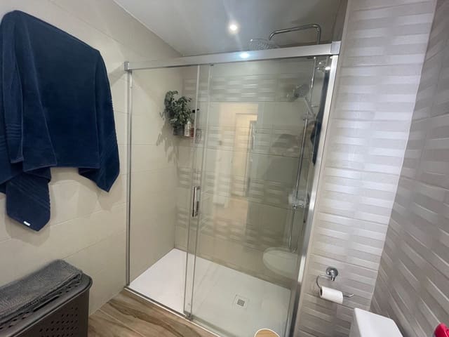 3 sovrum Lägenhet till salu i Centro, Estepona med garage - 495 000 € (Ref: 9893722)