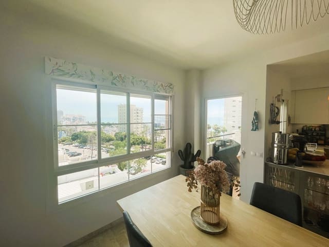 3 sovrum Lägenhet till salu i Centro, Estepona med garage - 495 000 € (Ref: 9893722)
