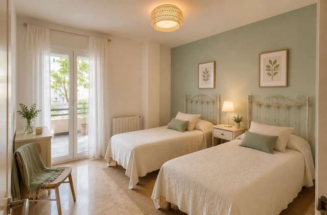 Apartamento de 2 habitaciones en Playa de Fontanilla, Marbella en venta con piscina garaje - 635.000 € (Ref: 9961908)