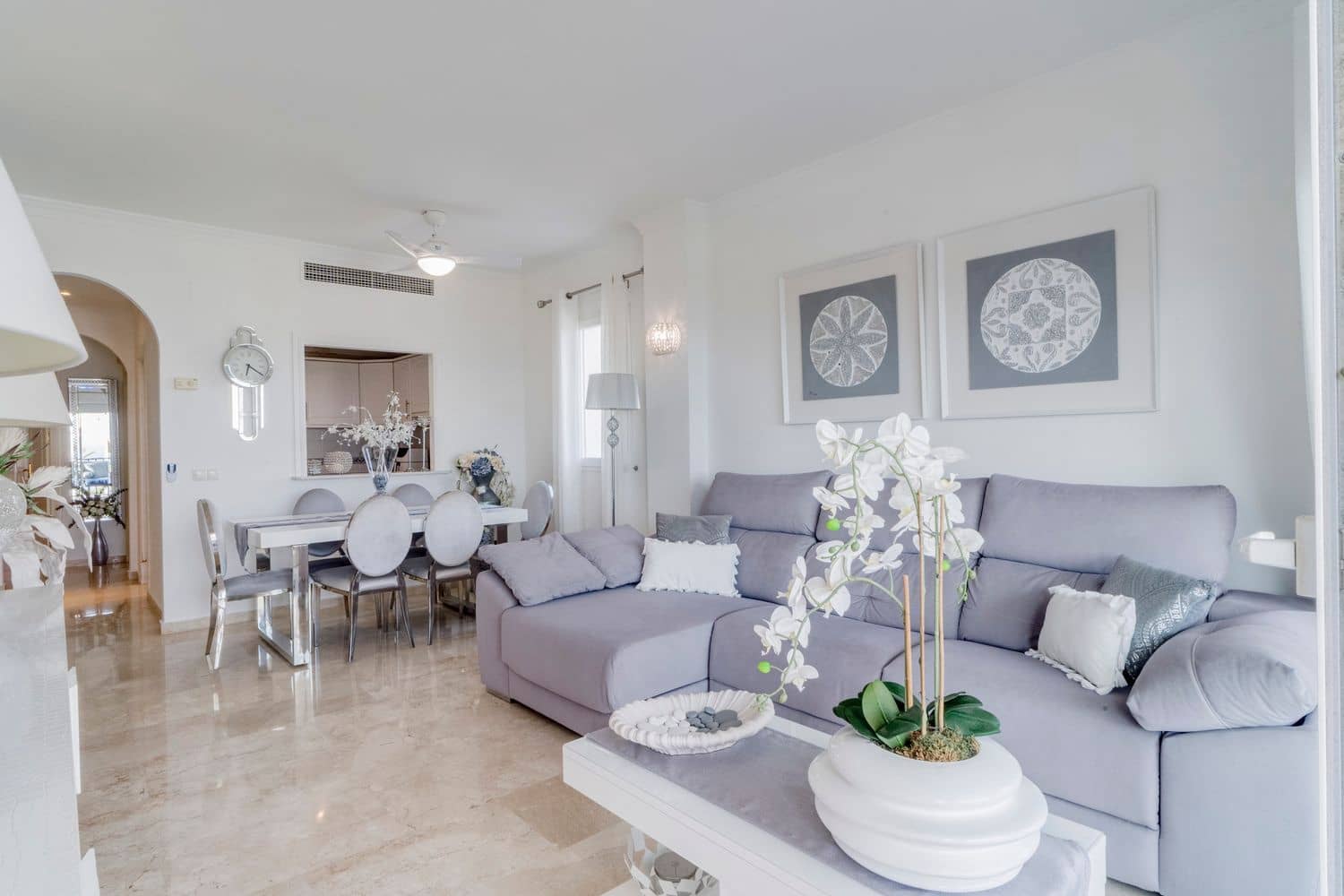 2 makuuhuone Huoneisto myytävänä paikassa Riviera del Sol mukana uima-altaan 
autotalli - 395 000 € (Ref: 9990220)