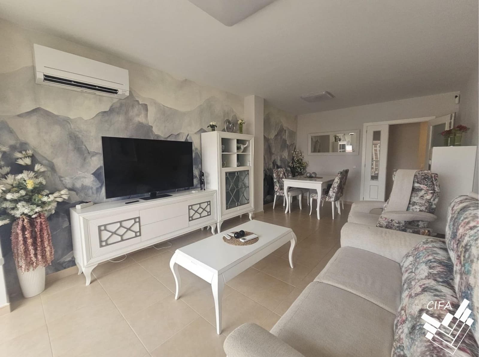 3 slaapkamer Flat te huur in Vinaros met garage - € 900 (Ref: 10009155)