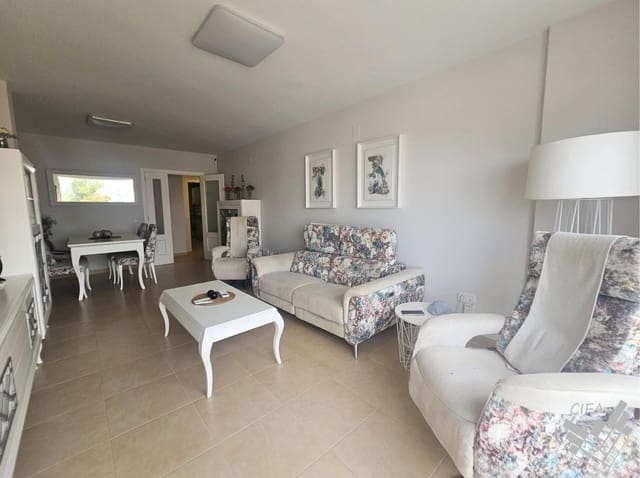 3 bedroom Flat for rent in Vinaròs - € 900 (Ref: 10009155)