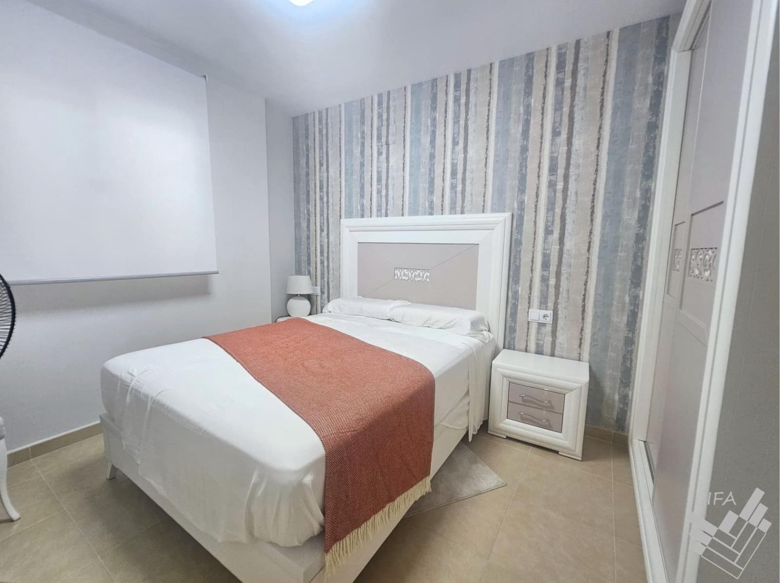 3 slaapkamer Flat te huur in Vinaros met garage - € 900 (Ref: 10009155)