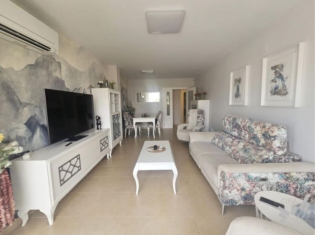 3 bedroom Flat for rent in Vinaròs - € 900 (Ref: 10009155)