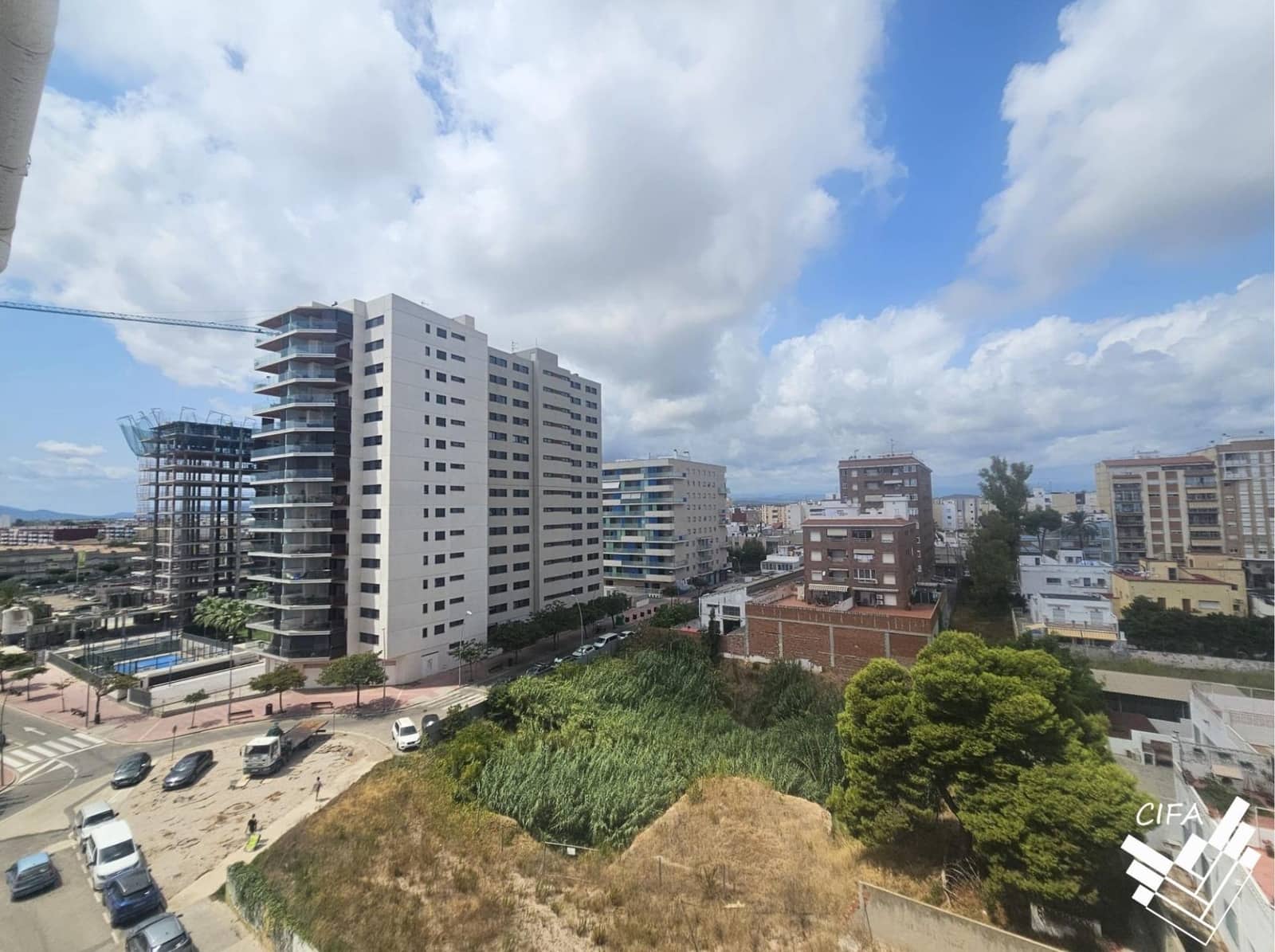 3 slaapkamer Flat te huur in Vinaros met garage - € 900 (Ref: 10009155)