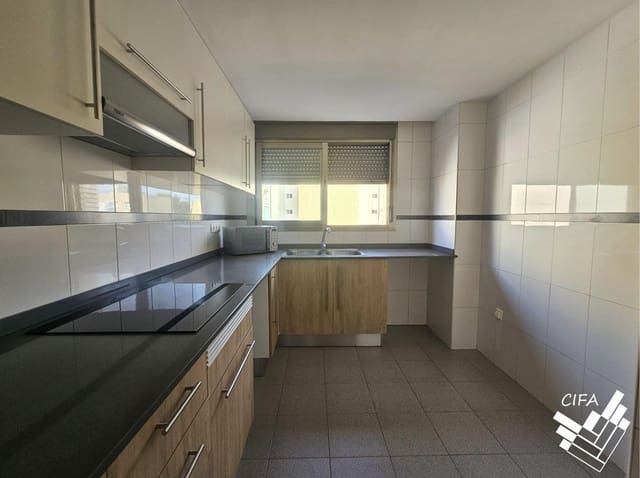 3 sovrum Lägenhet att hyra i Vinaròs - 790 € (Ref: 10015640)
