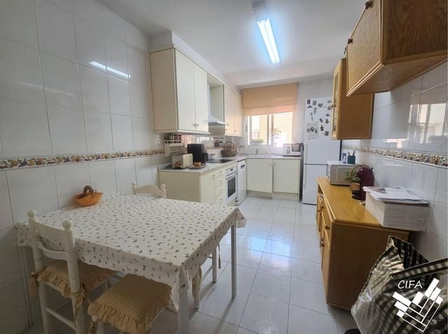 4 sovrum Lägenhet till salu i Vinaròs - 240 000 € (Ref: 10017569)