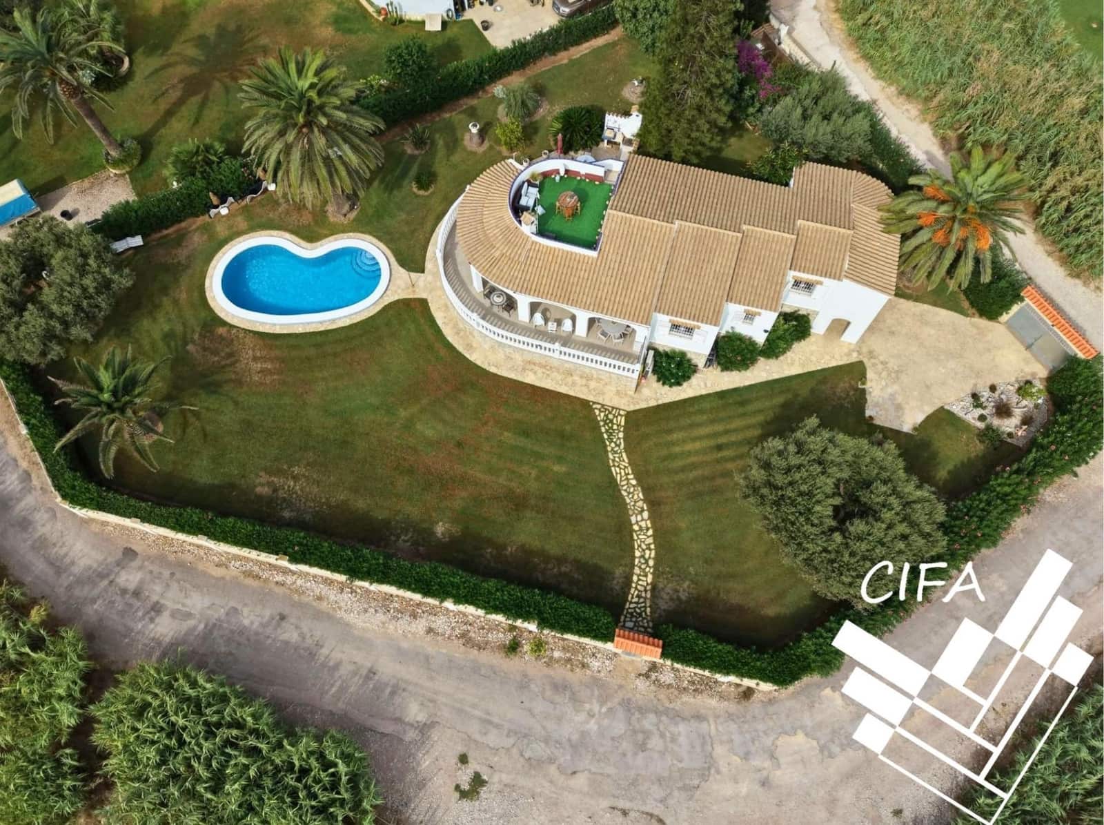 3 bedroom Villa for sale in Benicarlo with pool garage - € 749,000 (Ref: 10025786)