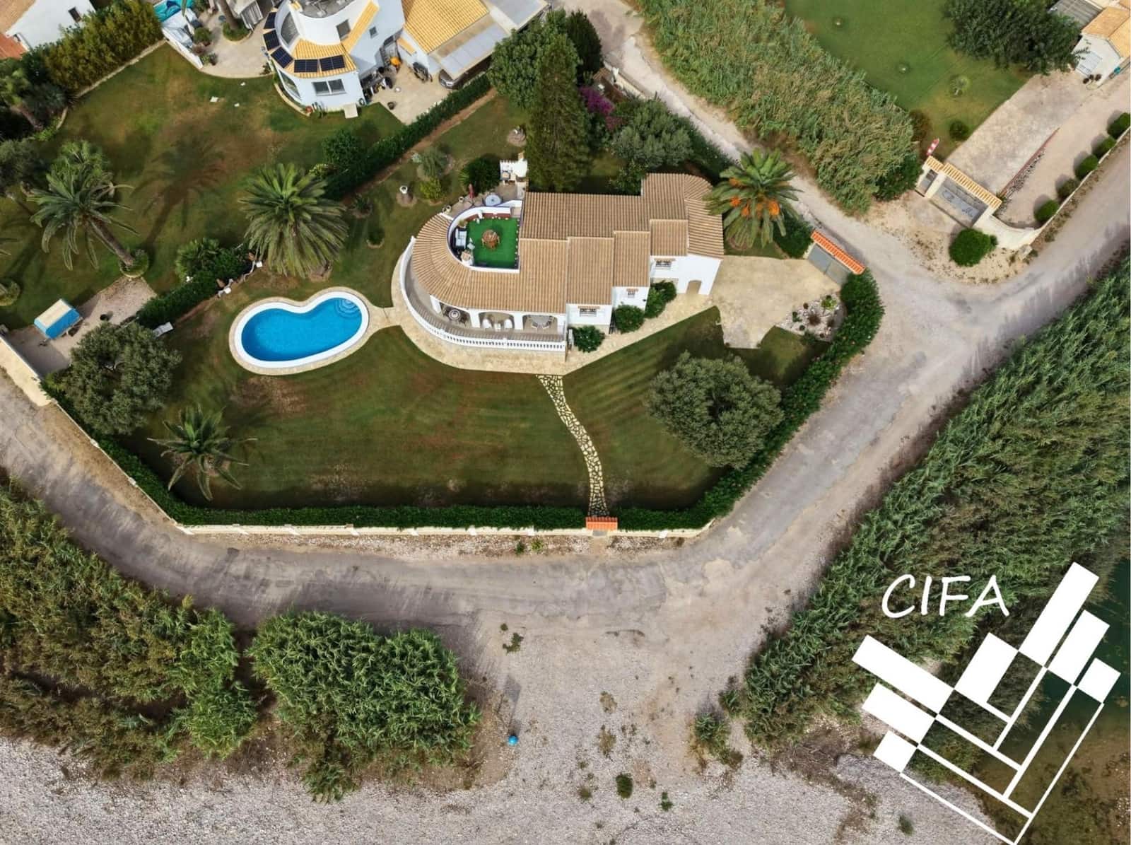 3 bedroom Villa for sale in Benicarlo with pool garage - € 749,000 (Ref: 10025786)