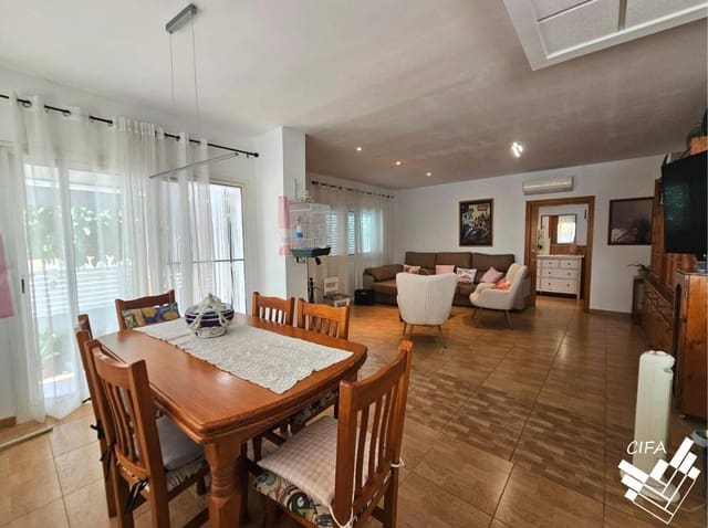 3 sovrum Villa till salu i Alcanar med garage - 294 000 € (Ref: 10032111)