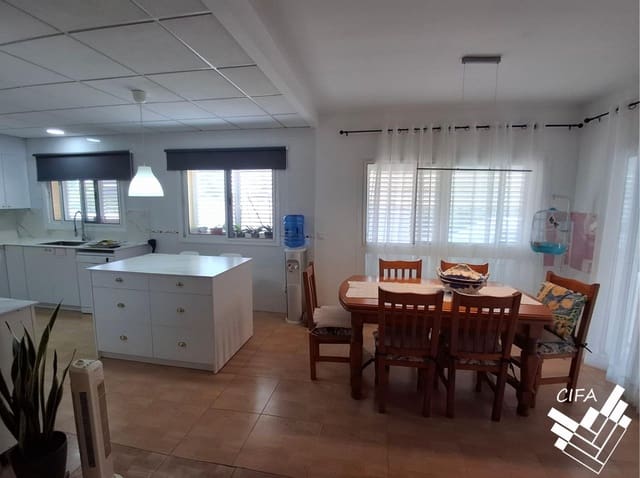 3 sovrum Villa till salu i Alcanar med garage - 294 000 € (Ref: 10032111)