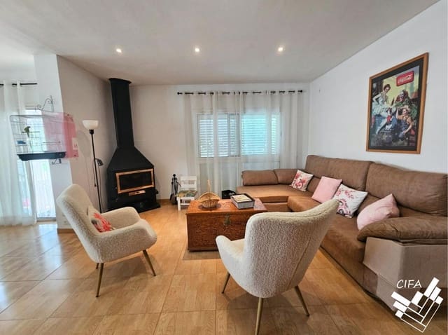 3 sovrum Villa till salu i Alcanar med garage - 294 000 € (Ref: 10032111)