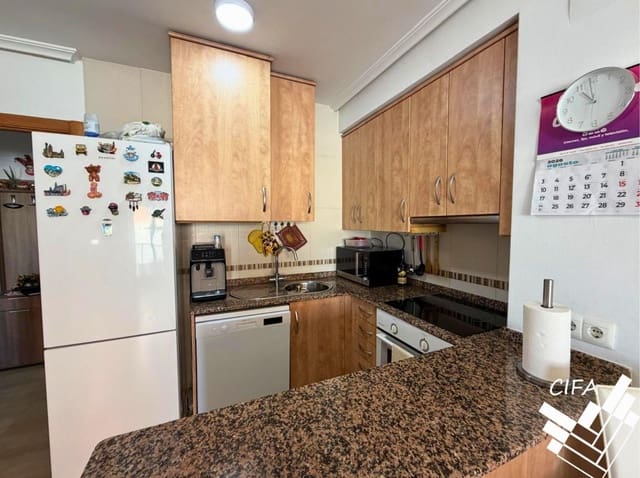 3 bedroom Flat for sale in Vinaròs - € 185,000 (Ref: 10037494)