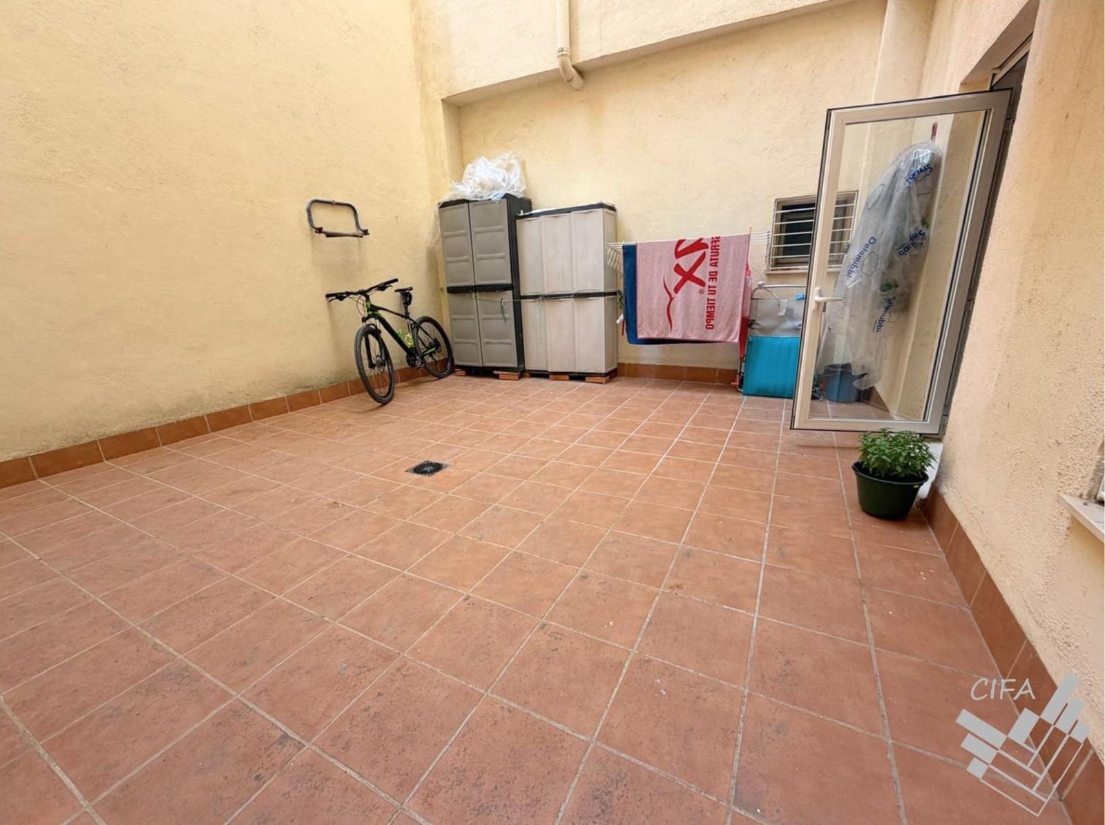 2 Zimmer Wohnung zu vermieten in Vinaros mit Pool Garage - 600 € (Ref: 10044875)