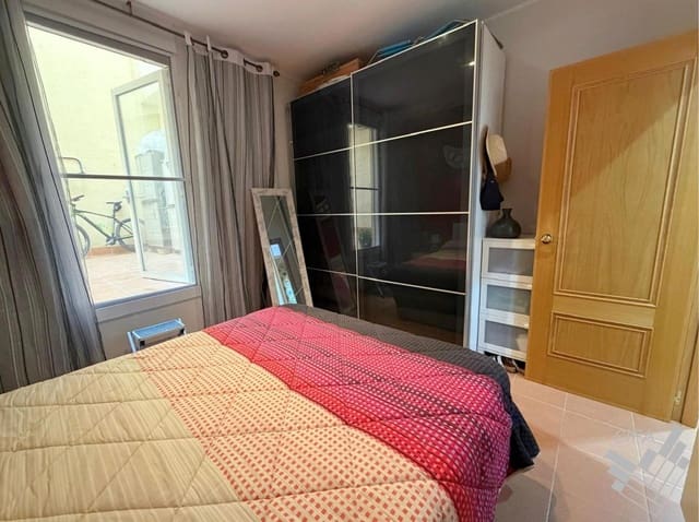 Piso de 2 habitaciones en Vinaròs en alquiler con piscina garaje - 600 € (Ref: 10044875)