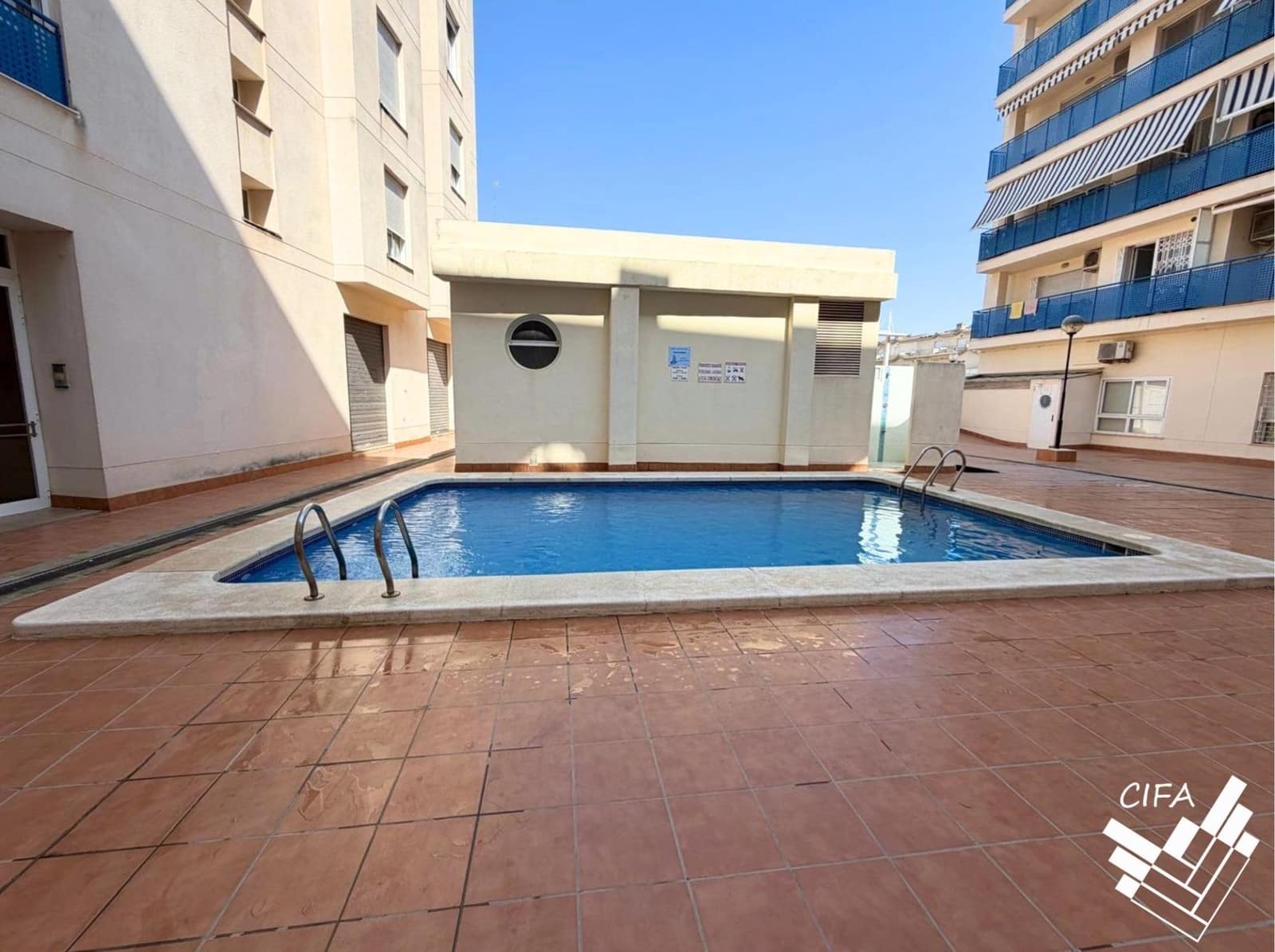 2 Zimmer Wohnung zu vermieten in Vinaros mit Pool Garage - 600 € (Ref: 10044875)