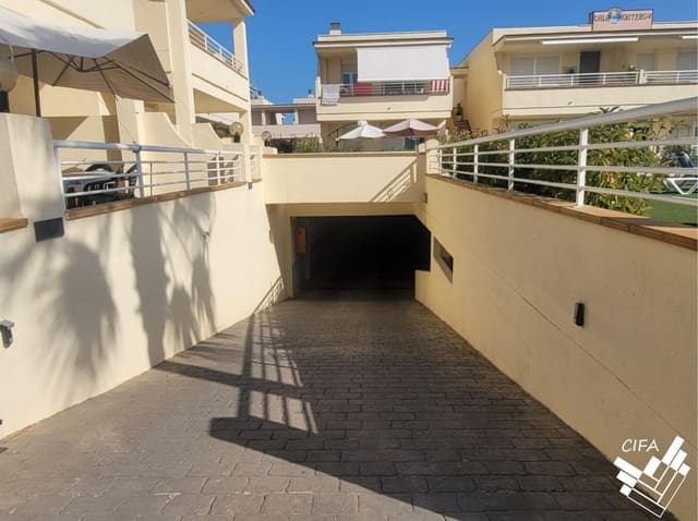 Garaż na sprzedaż w Vinaròs - 15 000 € (Ref: 10047399)