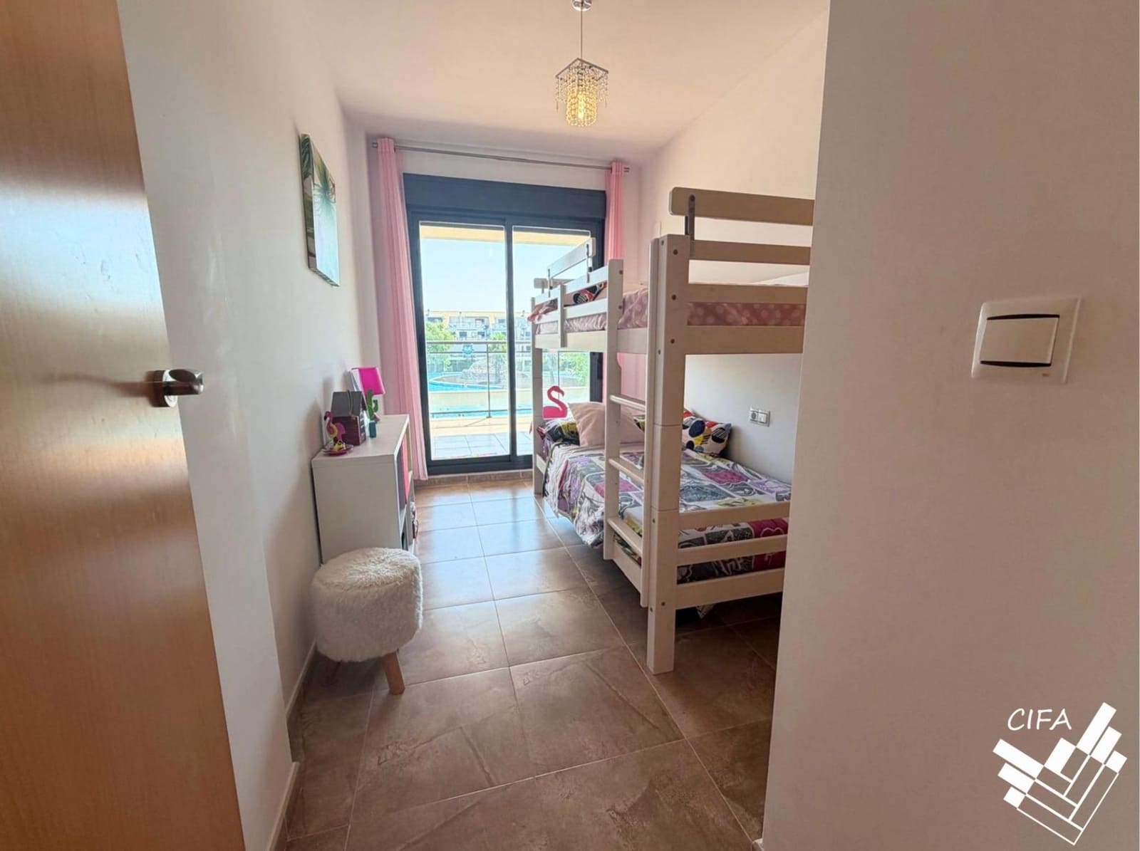 2 Zimmer Wohnung zu vermieten in Sant Jordi mit Pool - 750 € (Ref: 10049373)