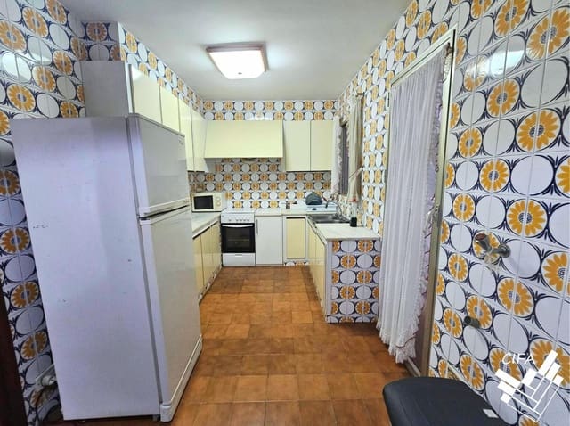 Piso de 3 habitaciones en Vinaròs en venta - 267.000 € (Ref: 10059202)