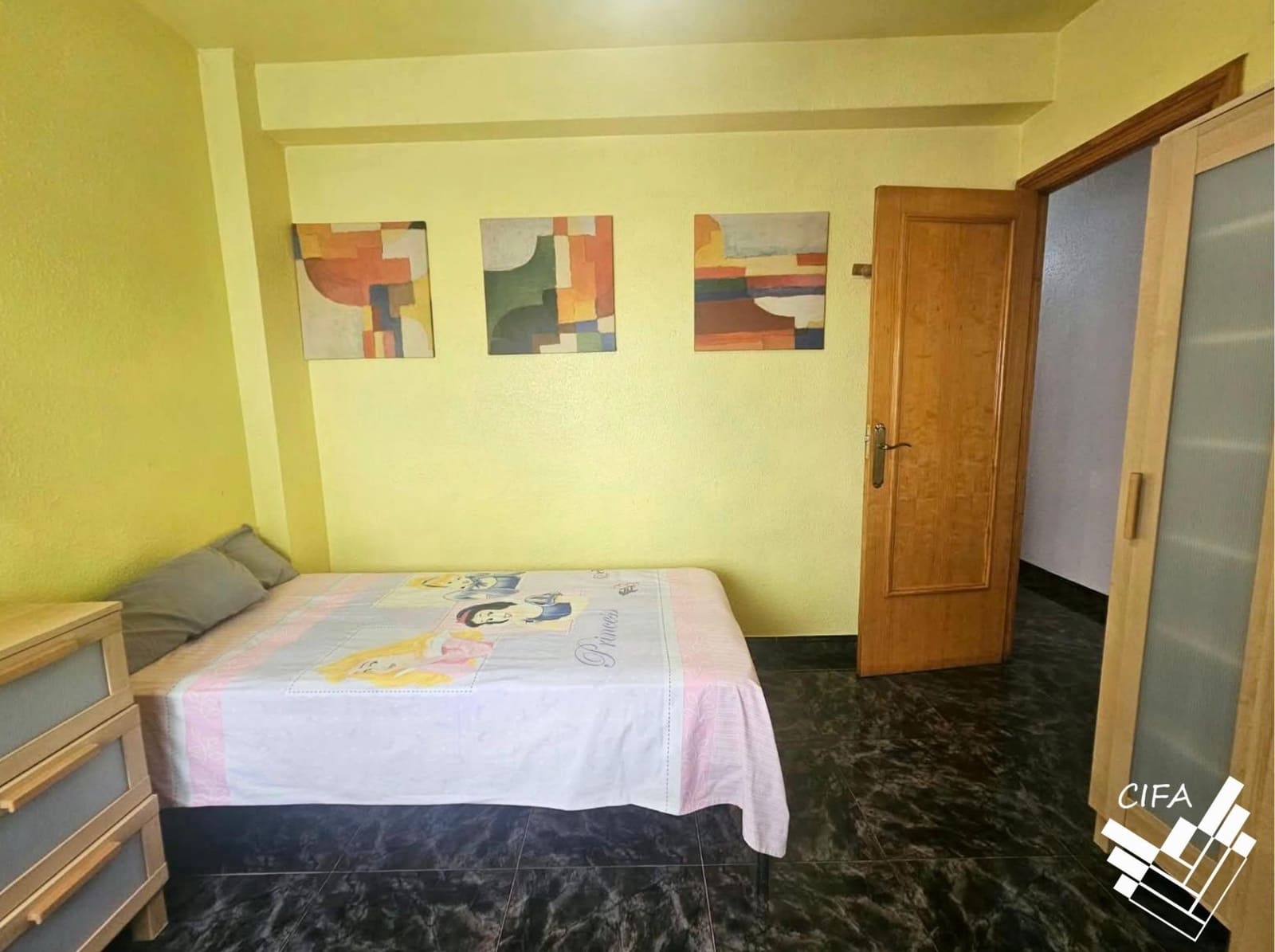 3 bedroom Flat for sale in Vinaros - € 125,000 (Ref: 10115937)
