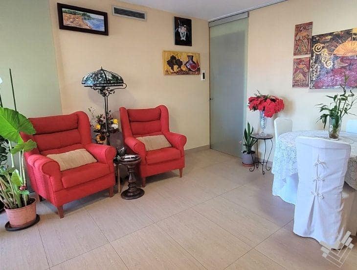 2 quarto Apartamento para venda em Vinaros com piscina garagem - 260 000 € (Ref: 10129573)