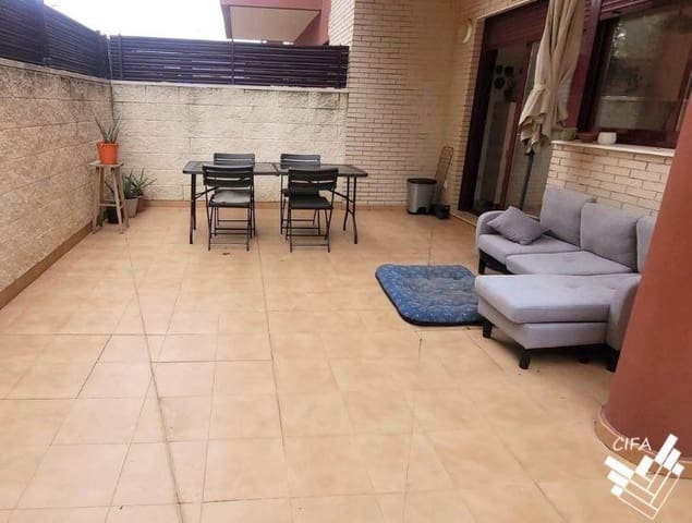 2 soverom Leilighet til salgs i Vinaròs med svømmebasseng garasje - € 173 000 (Ref: 10142673)