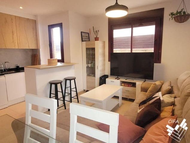 2 soverom Leilighet til salgs i Vinaròs med svømmebasseng garasje - € 173 000 (Ref: 10142673)