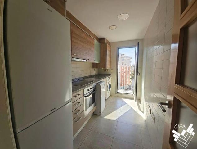 3 soverom Leilighet til salgs i Vinaròs med garasje - € 210 000 (Ref: 10142674)