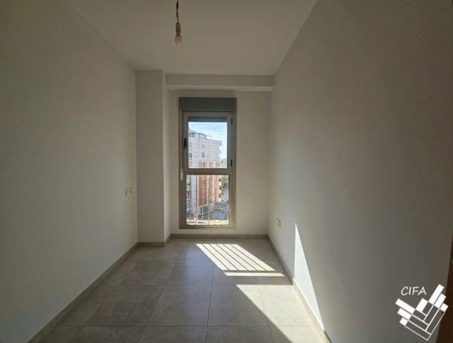3 soverom Leilighet til salgs i Vinaròs med garasje - € 210 000 (Ref: 10142674)