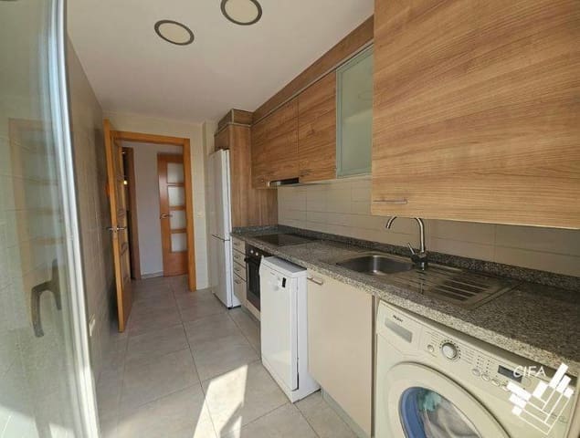3 soverom Leilighet til salgs i Vinaròs med garasje - € 210 000 (Ref: 10142674)