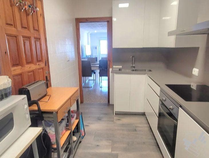3 bedroom Flat for sale in Vinaros - € 155,000 (Ref: 10166732)