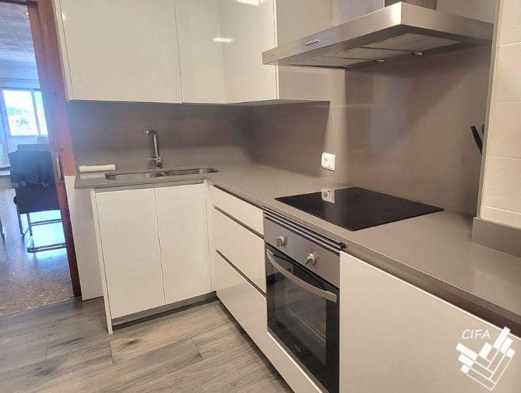3 bedroom Flat for sale in Vinaros - € 155,000 (Ref: 10166732)