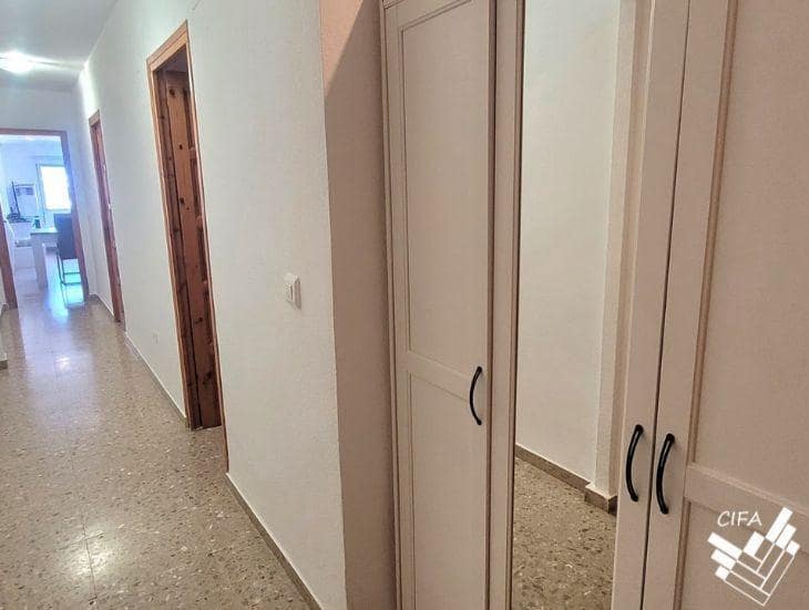 3 bedroom Flat for sale in Vinaros - € 155,000 (Ref: 10166732)